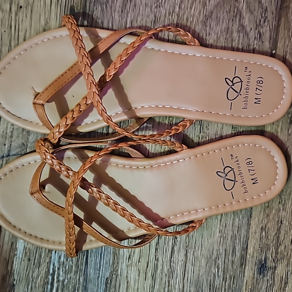 Casual sandals